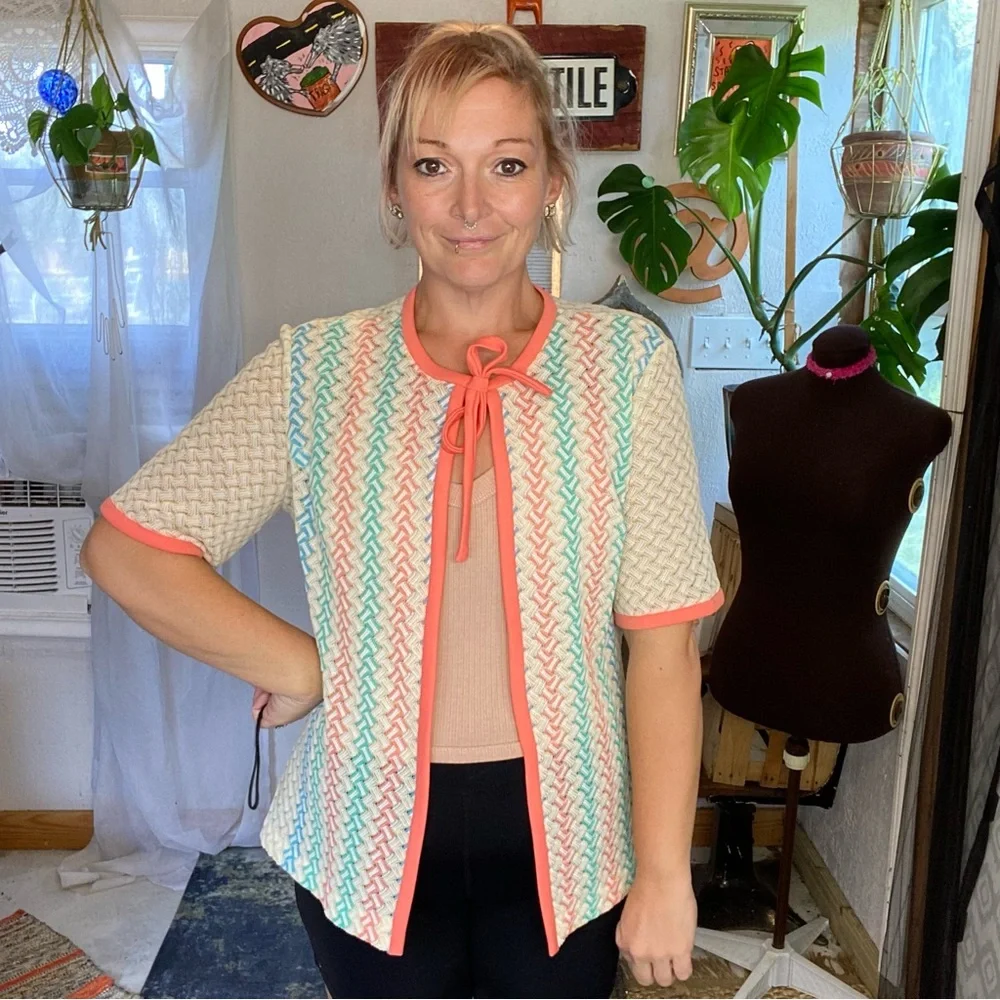 Vintage Multicolored Polyester Tie Front Shirt sleeve jacket size small - Picture 4 of 16